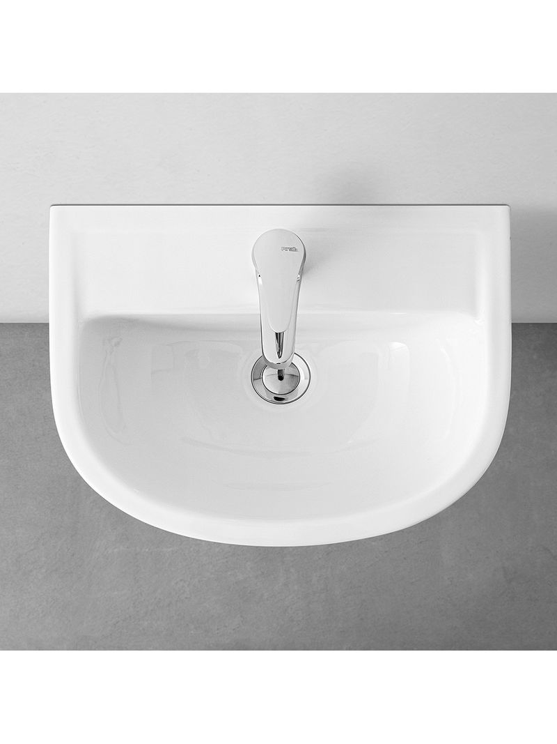 Sanitari bagno in set completo di lavabo con colonna e copriwater